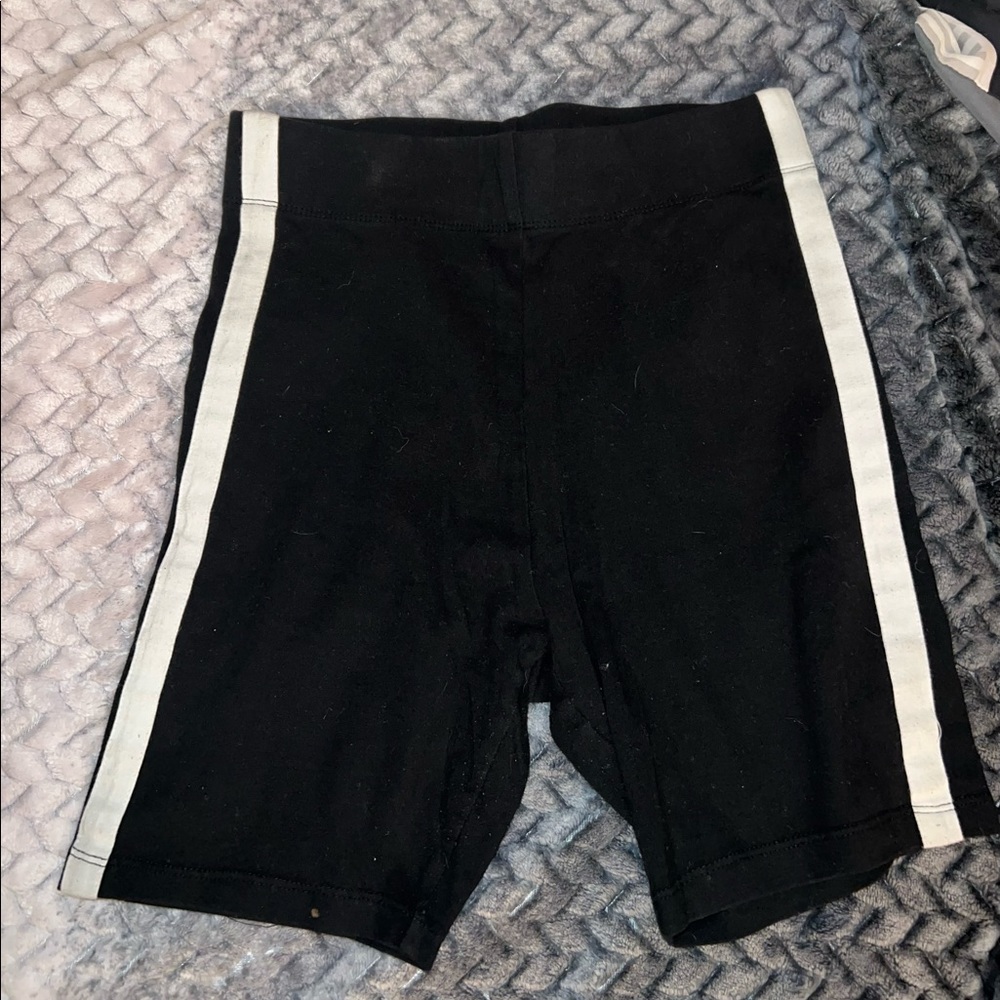 black biker shorts